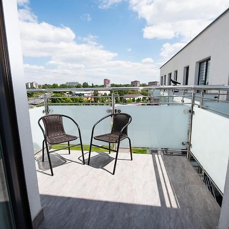 Estella Apartment Краков Экстерьер фото